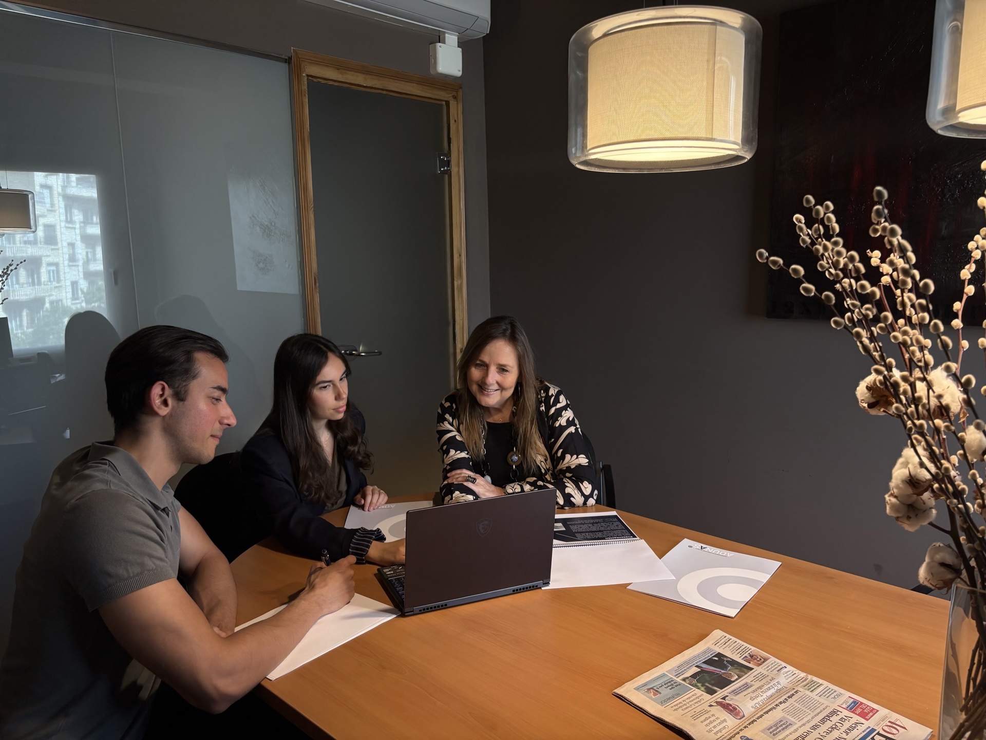 El equipo de ADUNAS reunido